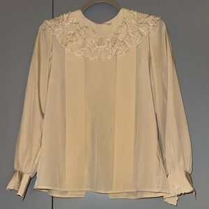 Michelle Stuart Cream Blouse with Floral Embroidery